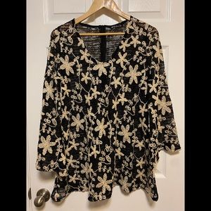 Black and white flower sweater